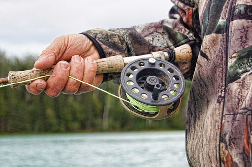 fisherman-591699__340