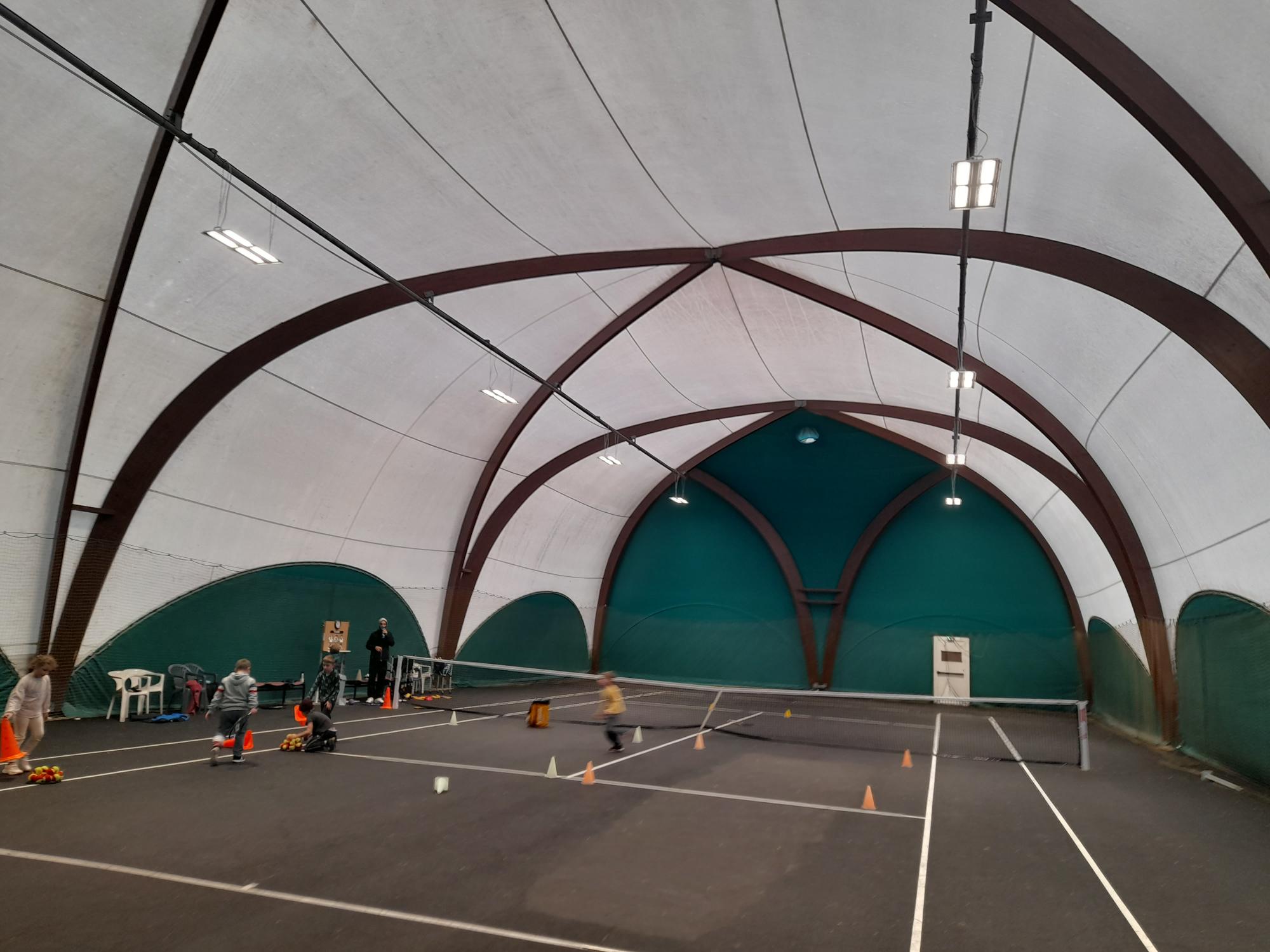 éclairage bulle tennis