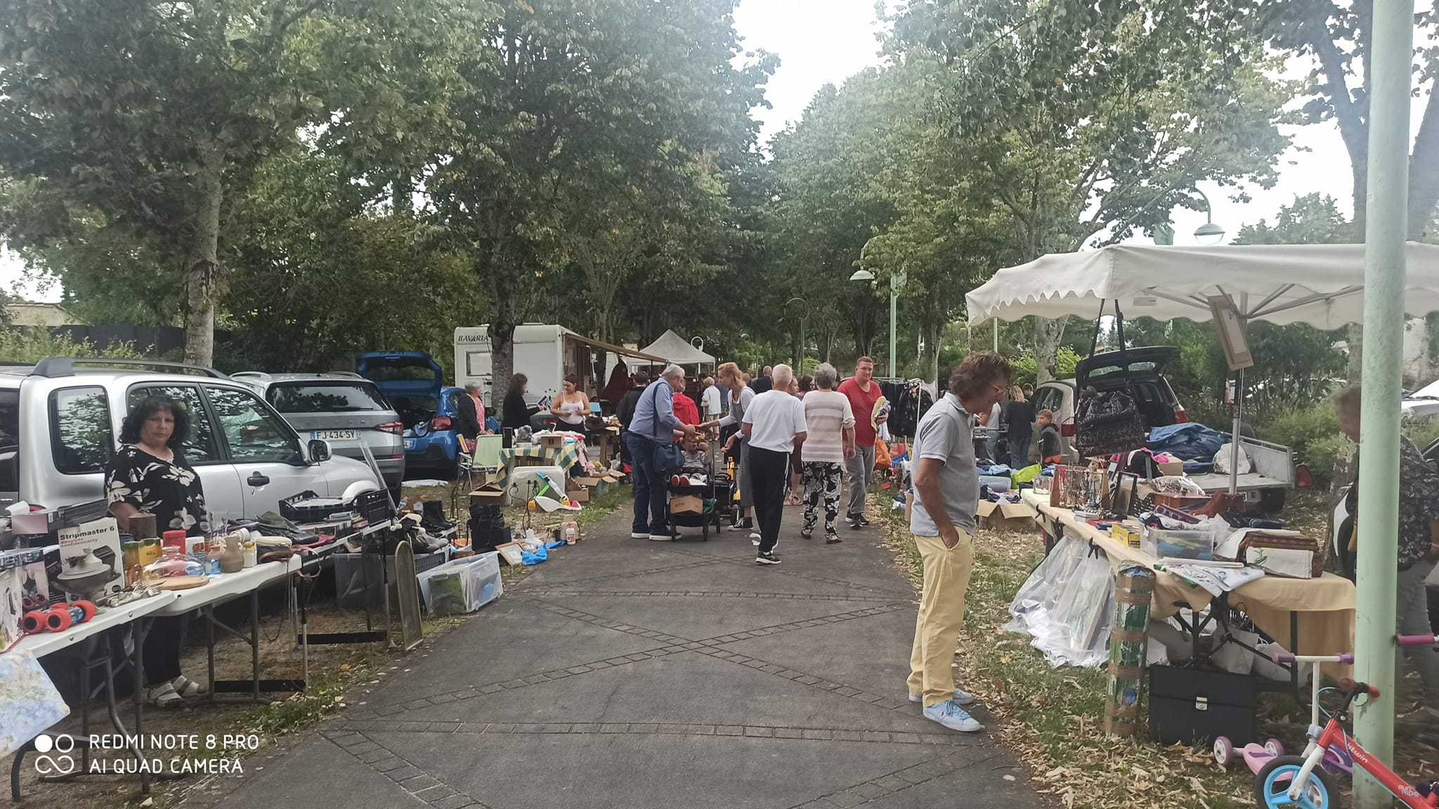 vide greniers centre bourg
